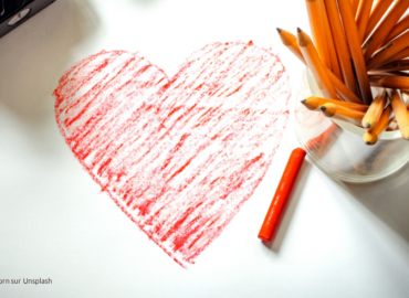 les lecteurs partagent leurs avis sur "Derrière la fumée"